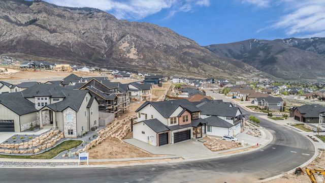 3820 N 600 E, North Ogden, UT 84414