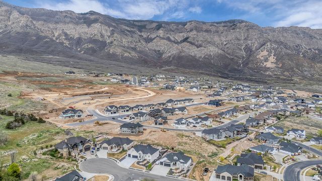 3820 N 600 E, North Ogden, UT 84414