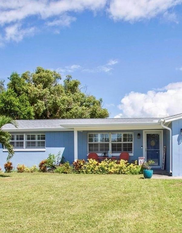 5240 SCHOOL ROAD, New Port Richey, FL 34653