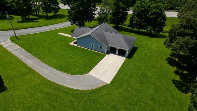 29 Ridgeland Trail, Whitwell, TN 37397