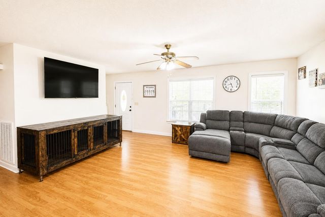 29 Ridgeland Trail, Whitwell, TN 37397
