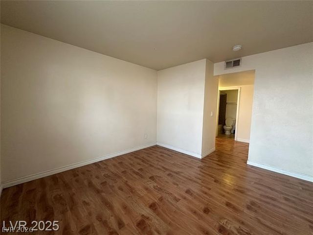 2606 South Durango Drive 172, Las Vegas, NV 89117