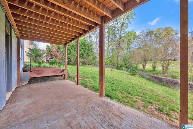 2015 SHADY LANE, Hueytown, AL 35023