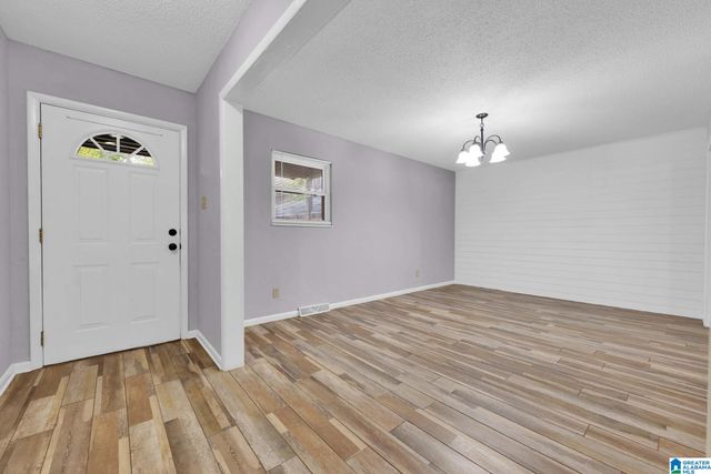 2015 SHADY LANE, Hueytown, AL 35023