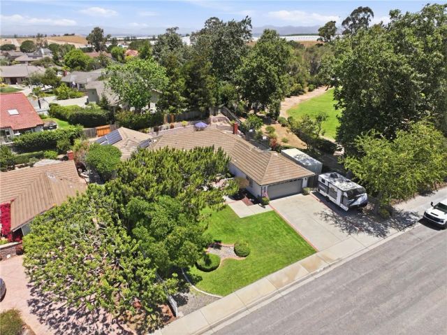 1441 Ivory Drive, Santa Maria, CA 93455