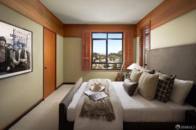 111 Edgehill Way, San Francisco, CA 94127