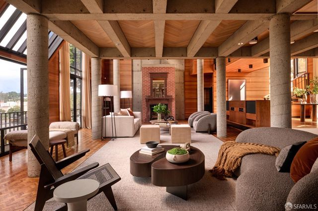 111 Edgehill Way, San Francisco, CA 94127