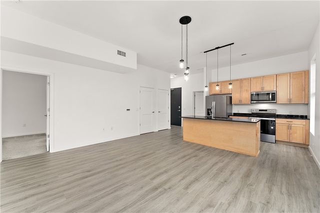 2635 Penn Ave 418, Downtown Pgh, PA 15222