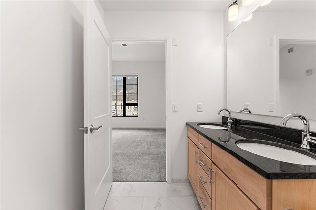 2635 Penn Ave 418, Downtown Pgh, PA 15222