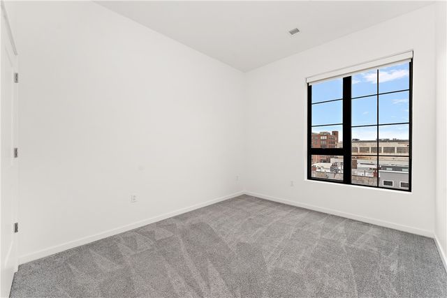 2635 Penn Ave 418, Downtown Pgh, PA 15222