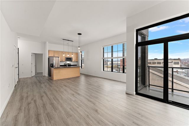 2635 Penn Ave 418, Downtown Pgh, PA 15222