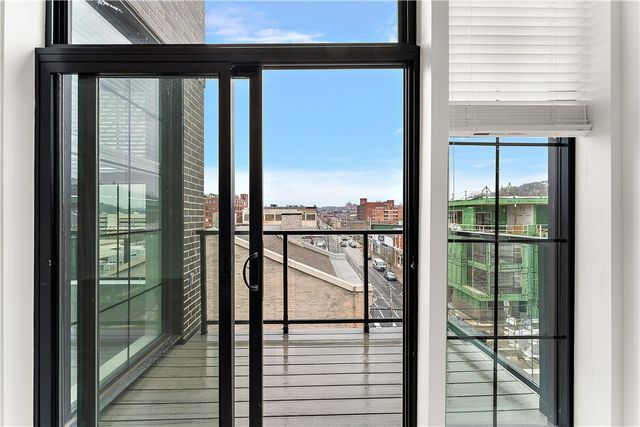 2635 Penn Ave 418, Downtown Pgh, PA 15222