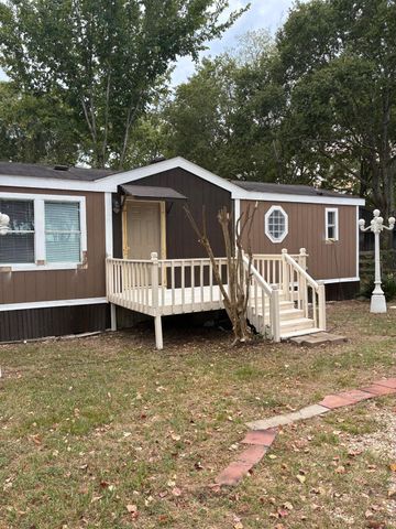 9677 Longstreet Road, Willis, TX 77318