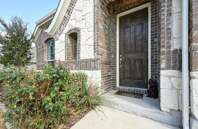 211 Oleander LOOP, Buda, TX 78610