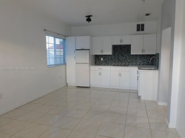 21511 SW 122nd Ct 0, Miami, FL 33177