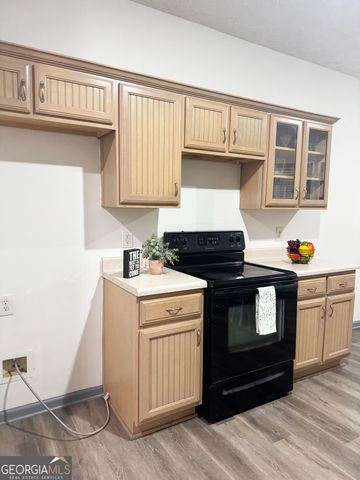 314 Hickory Road, Jackson, GA 30233