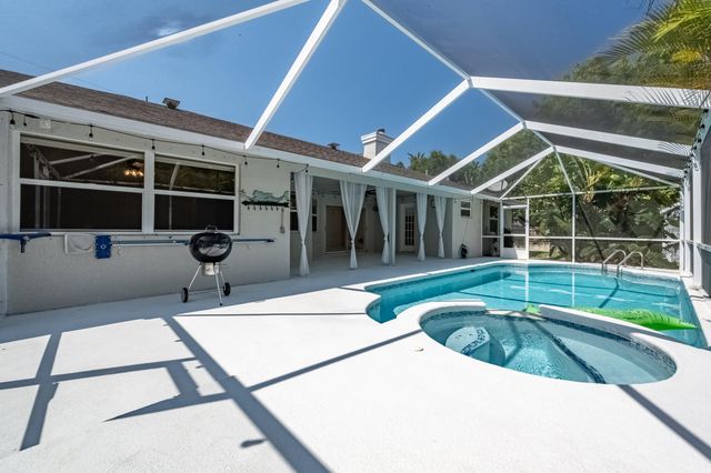 215 Beverly Court, Melbourne Beach, FL 32951