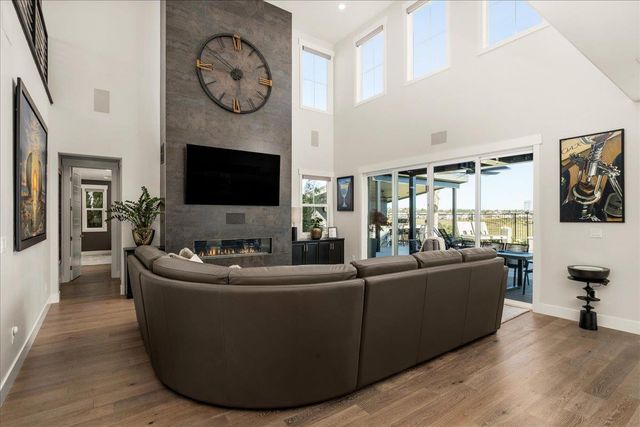 3285 Sofia Dr, Lincoln, CA 95648