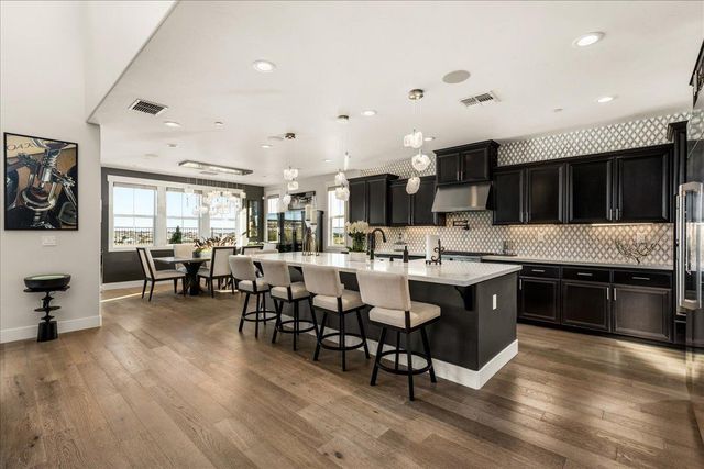3285 Sofia Dr, Lincoln, CA 95648