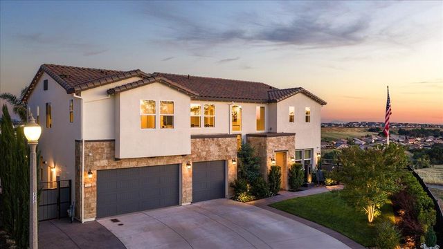 3285 Sofia Dr, Lincoln, CA 95648