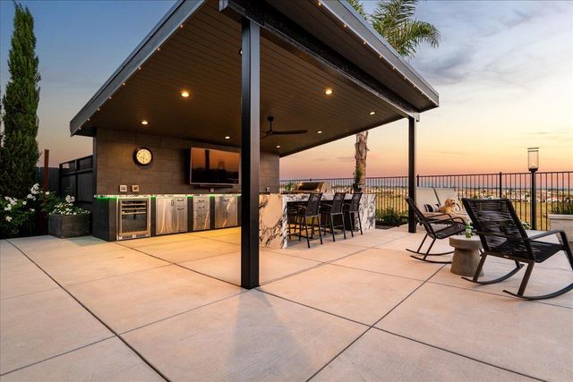 3285 Sofia Dr, Lincoln, CA 95648
