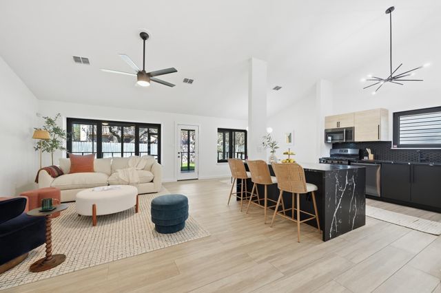 11916 Bittern HOLW, Austin, TX 78758