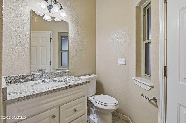 1285 Apple Tree Lane, Las Cruces, NM 88007