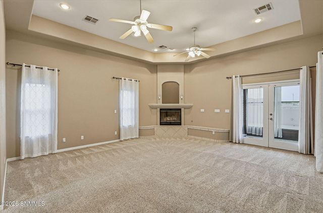 1285 Apple Tree Lane, Las Cruces, NM 88007