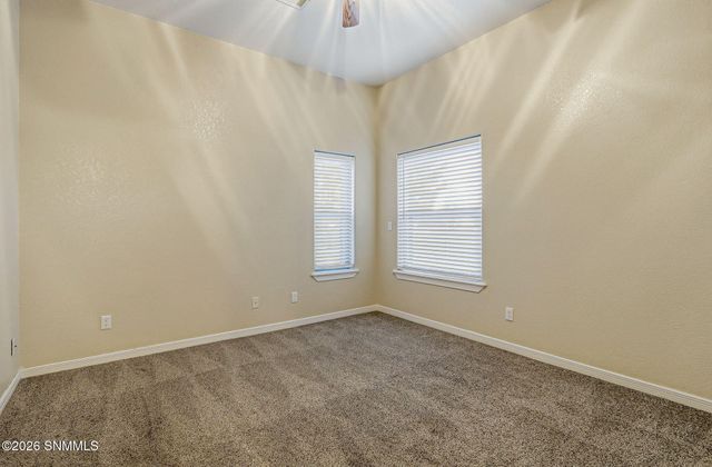 1285 Apple Tree Lane, Las Cruces, NM 88007