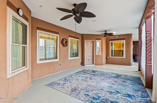 1285 Apple Tree Lane, Las Cruces, NM 88007