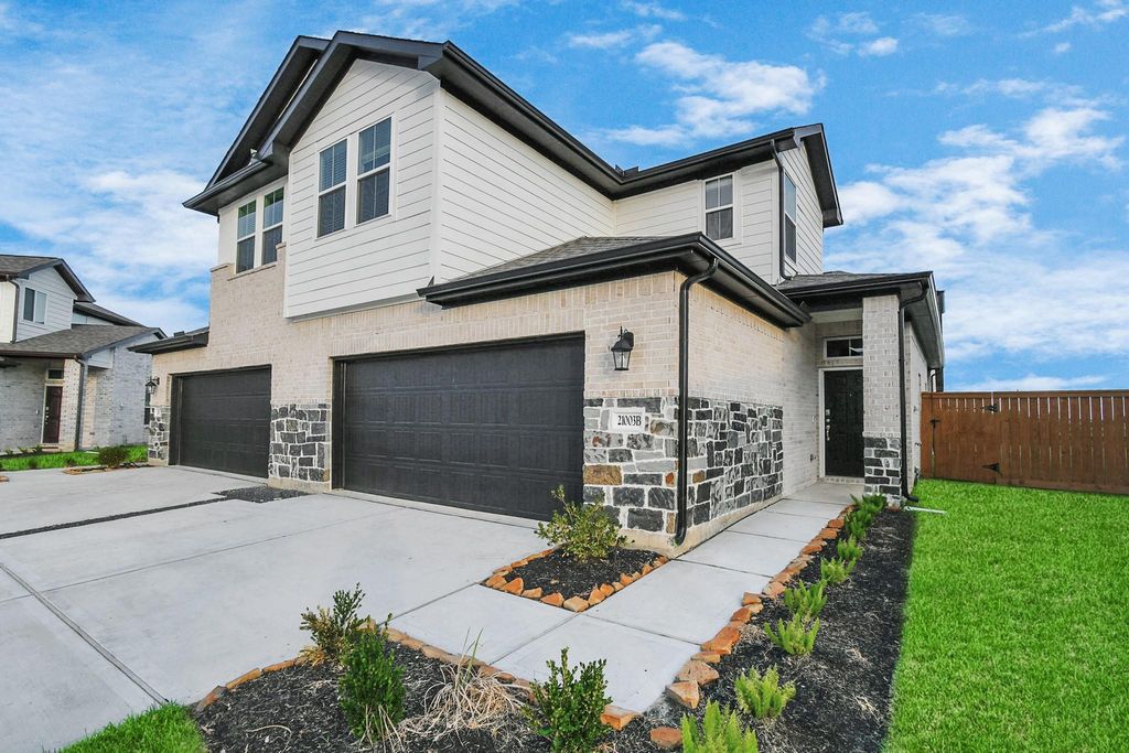 21003 Bay Village Drive B, Cypress, TX 77433