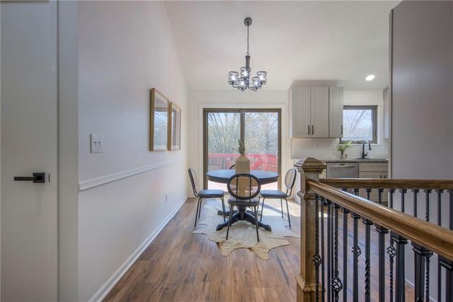 1201 E Butterfield Place, Olathe, KS 66062