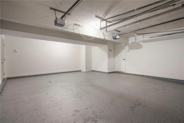 1201 E Butterfield Place, Olathe, KS 66062