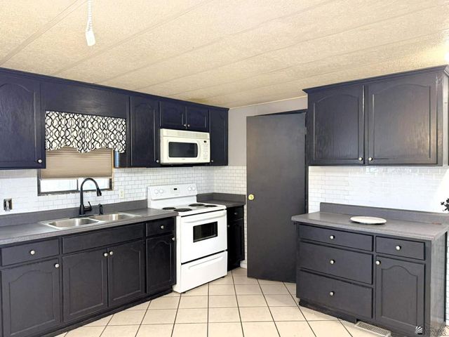12445 E 39 Way, Yuma, AZ 85367