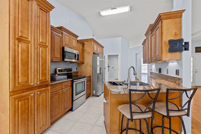 4025 Red Pine Lane, St Augustine, FL 32086