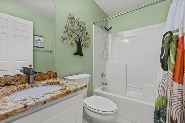 4025 Red Pine Lane, St Augustine, FL 32086