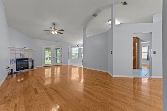 4025 Red Pine Lane, St Augustine, FL 32086