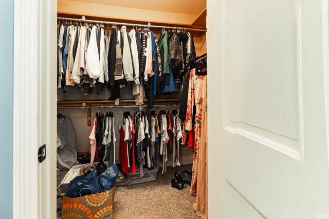 3377 Avondale Drive, Newburgh, IN 47630