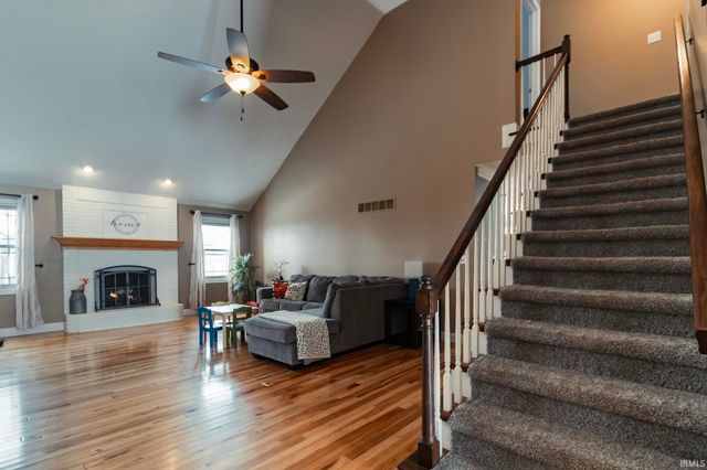 3377 Avondale Drive, Newburgh, IN 47630