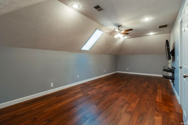 3377 Avondale Drive, Newburgh, IN 47630