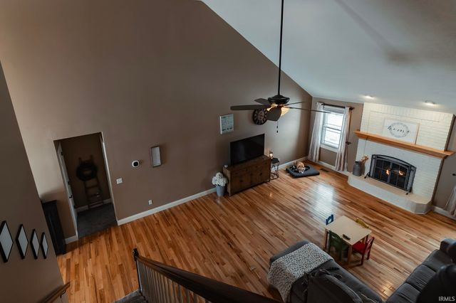 3377 Avondale Drive, Newburgh, IN 47630