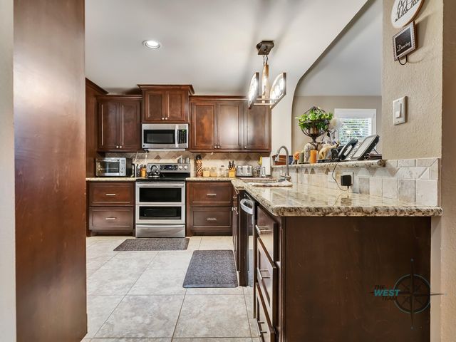 3302 Dunes Circle, Montgomery, TX 77356