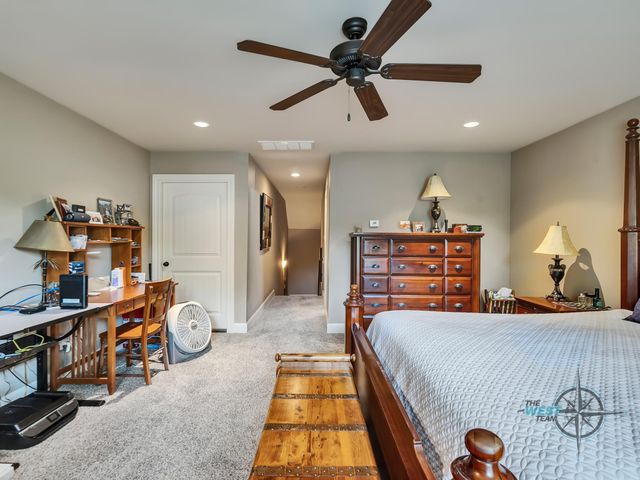 3302 Dunes Circle, Montgomery, TX 77356