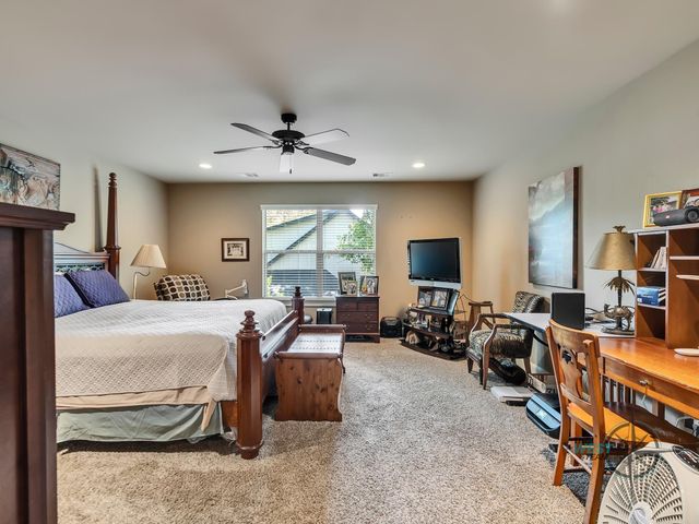 3302 Dunes Circle, Montgomery, TX 77356