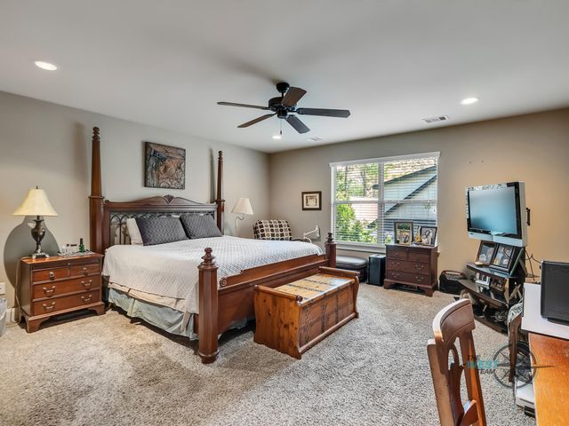 3302 Dunes Circle, Montgomery, TX 77356