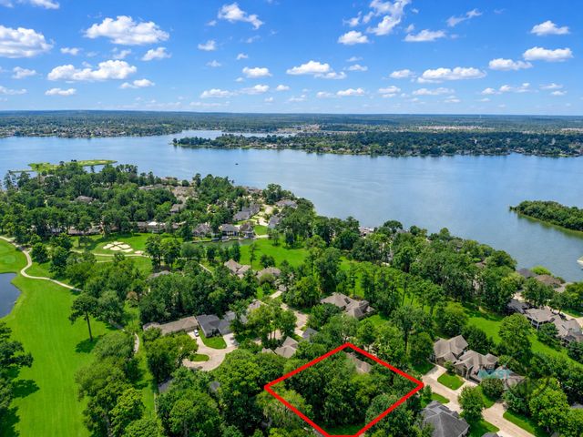 3302 Dunes Circle, Montgomery, TX 77356