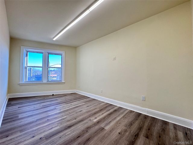 138-11 Jamaica Avenue, Jamaica, NY 11435