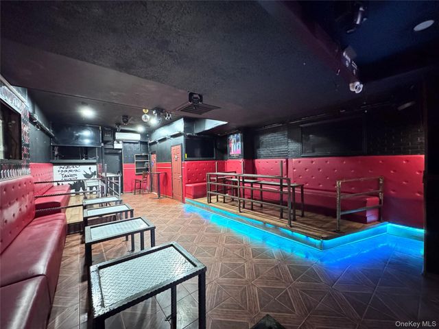 138-11 Jamaica Avenue, Jamaica, NY 11435