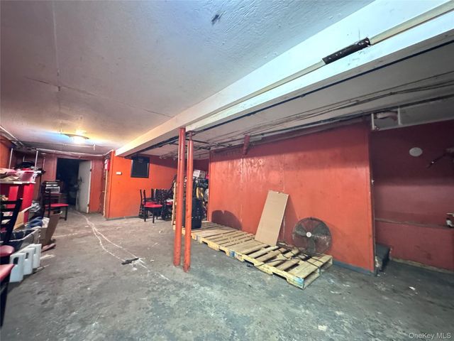 138-11 Jamaica Avenue, Jamaica, NY 11435