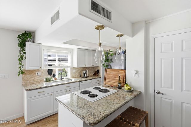 8630 S 51ST Street 3, Phoenix, AZ 85044